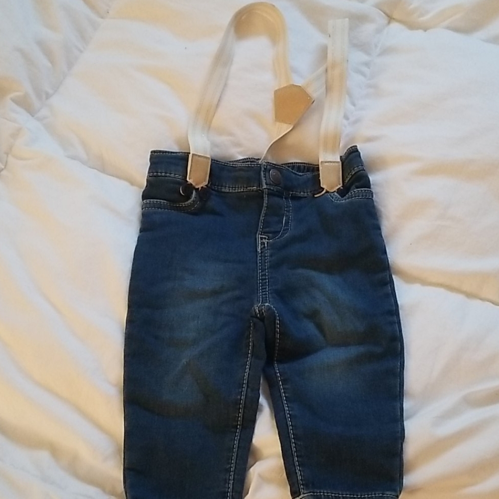 Baby Bgosh Overalls Size 3-6 months, Neutral.